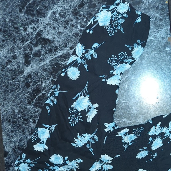 Smocked Top 5x/28 - Picture 8 of 14